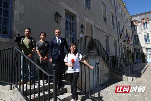 网红吃瓜西安事件视频,一场网络热议的美食与争议之旅